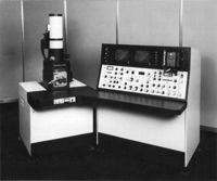 Cambridge - Stereoscan 250 MK2 - overview.jpg