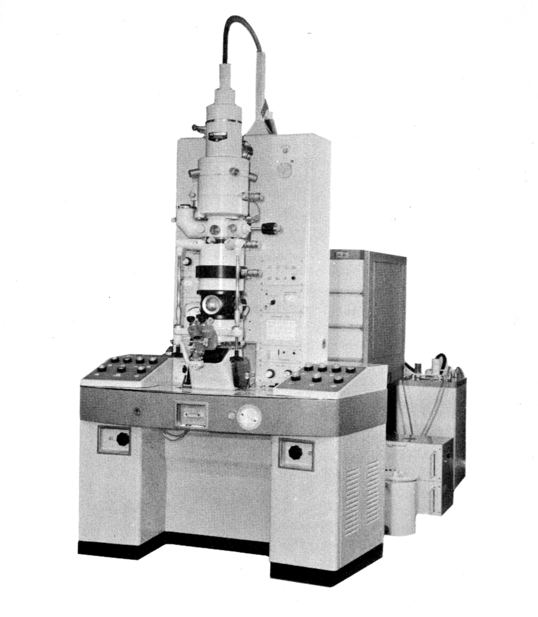 FileHitachi HU11E.png Electronen Mikroskopie Museum Nürnberg