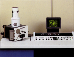 Cambridge Stereoscan 90 from brochure.png